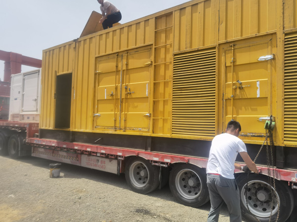和政发电机出租100KW发电机需要什么规格的电缆线?